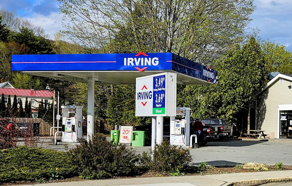 HighBar Property and Nexthome Modern Realty broker sale of Irving gas station